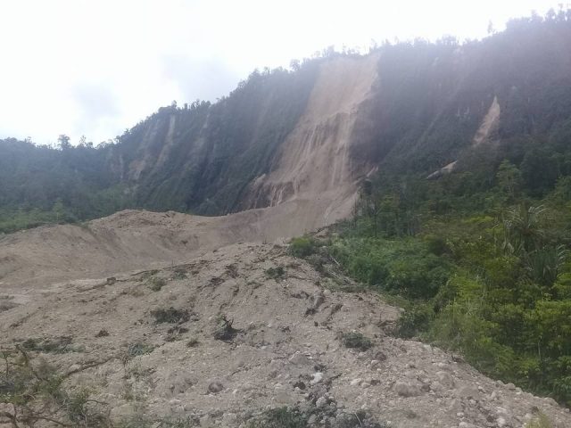 papua-new-guinea-earthquake-landslide